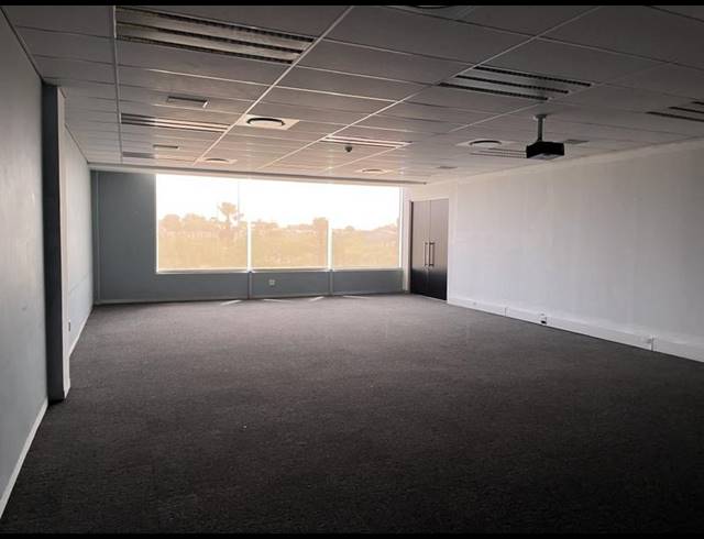 BUSINESS PROPERTY TO RENT IN NORTHGATE ISLAND